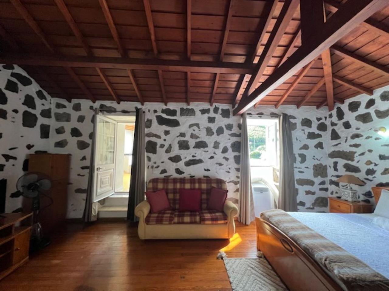 Casa Da Fazenda Apartment ซังตาครูซ ดัส ฟลอริช ภายนอก รูปภาพ
